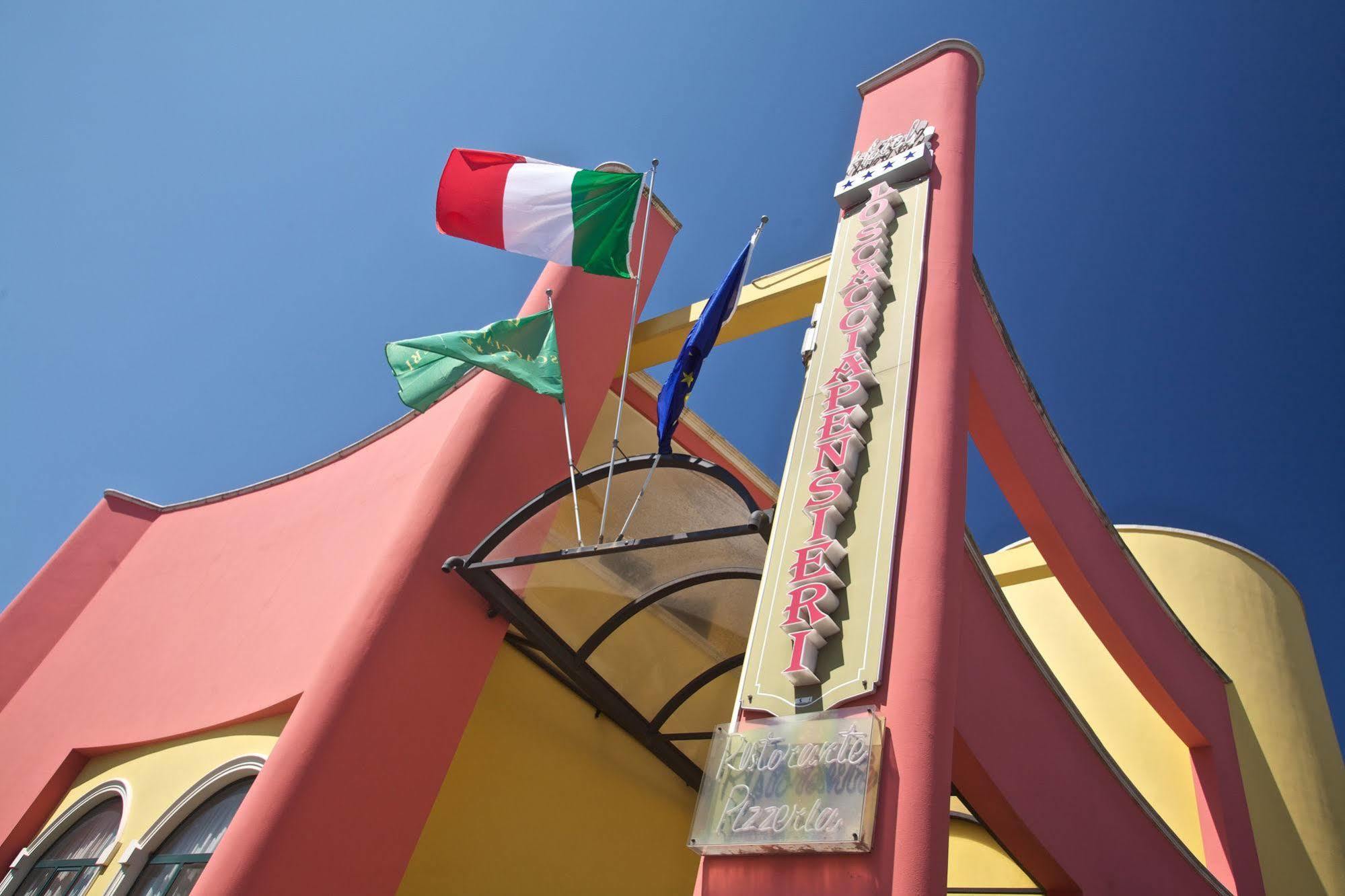Lo Scacciapensieri Hotel & Restaurant Monteroni di Lecce Exterior photo